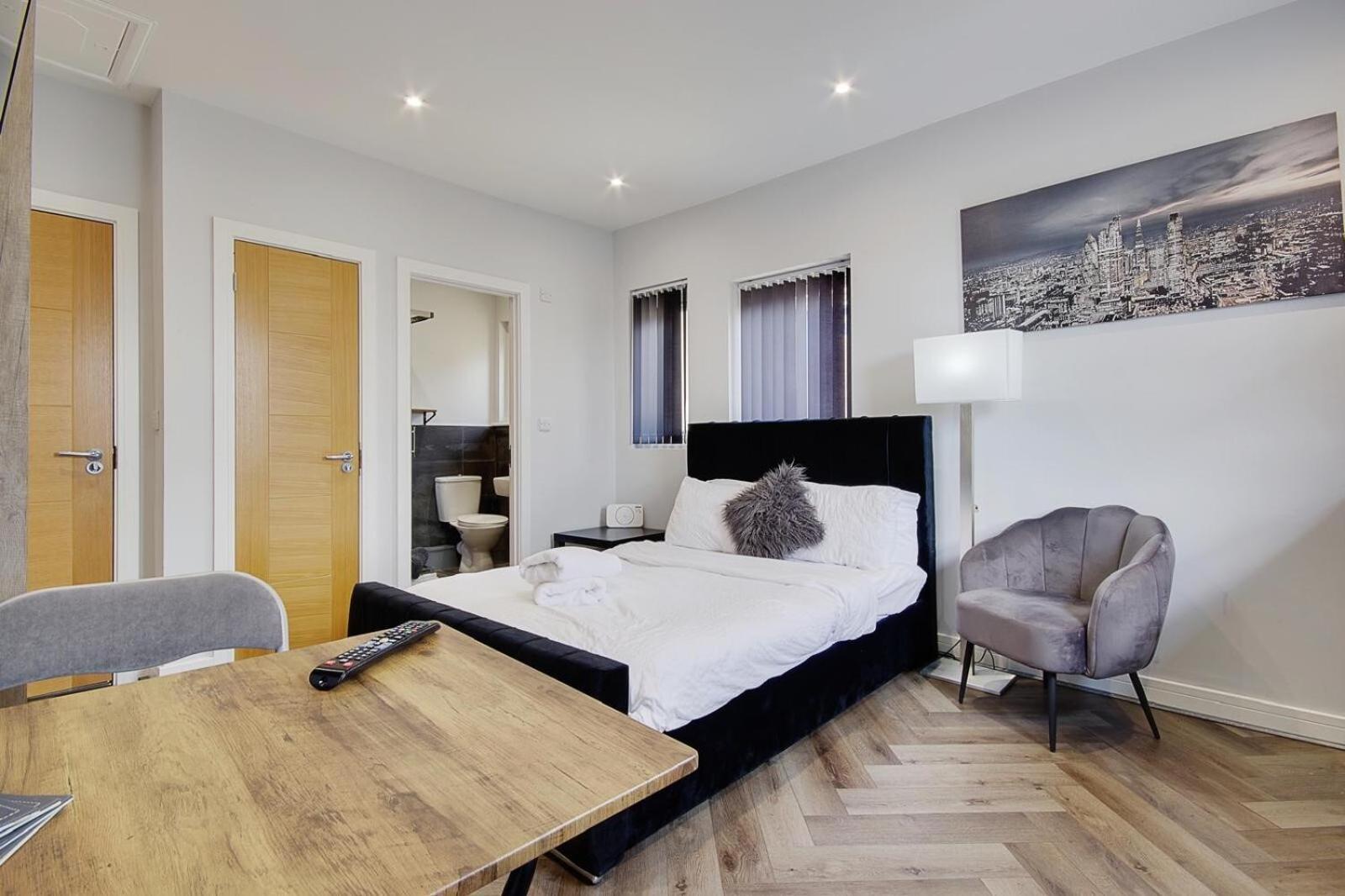 Wimbourne Road Apartment 1 ボーンマス エクステリア 写真